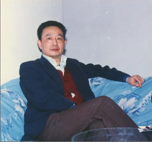 何伯杰