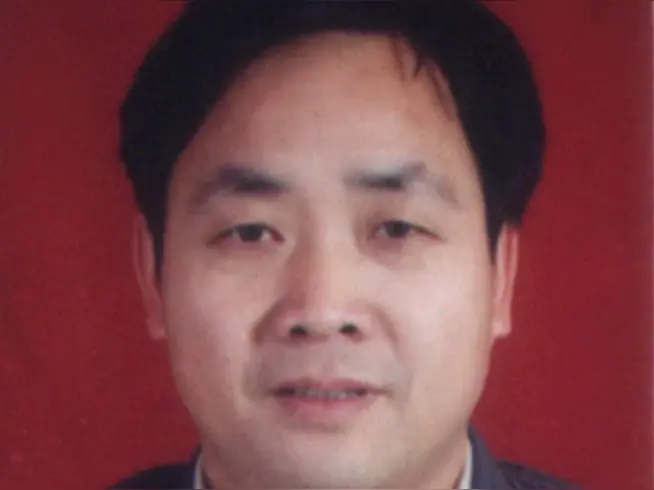 司卫东