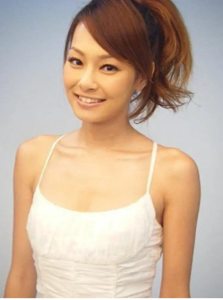 王思佳
