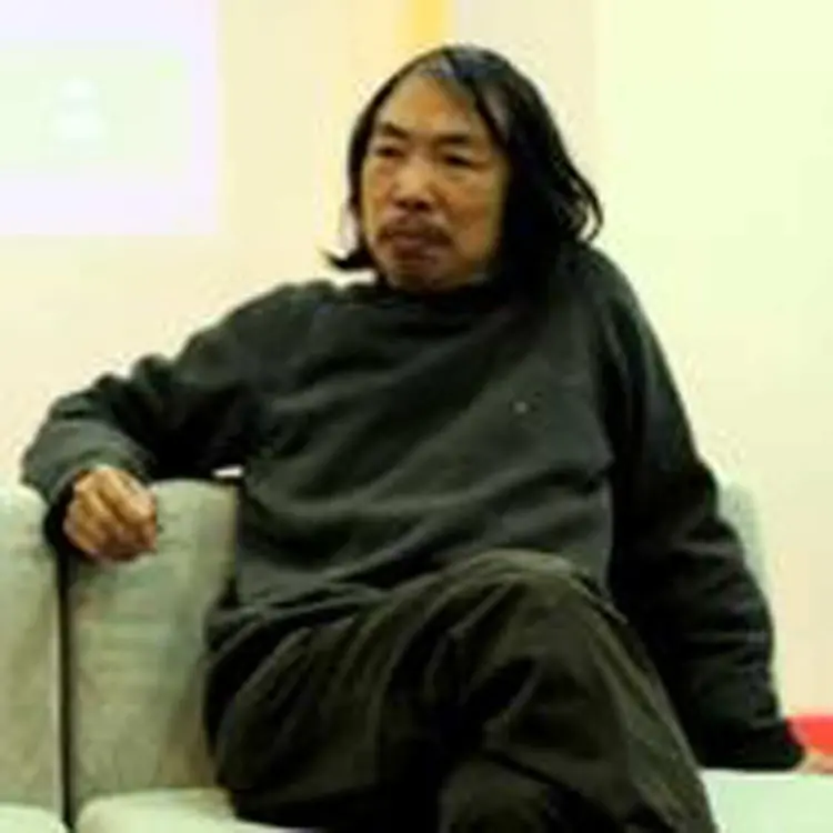½
