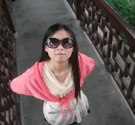 黄晓婷简介