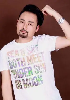 李海龙简介