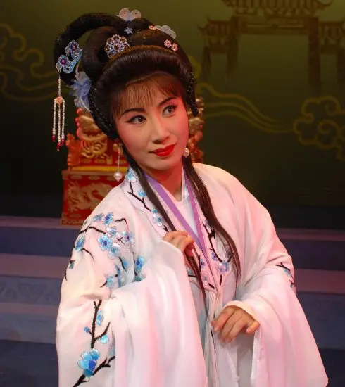 陈立君简介
