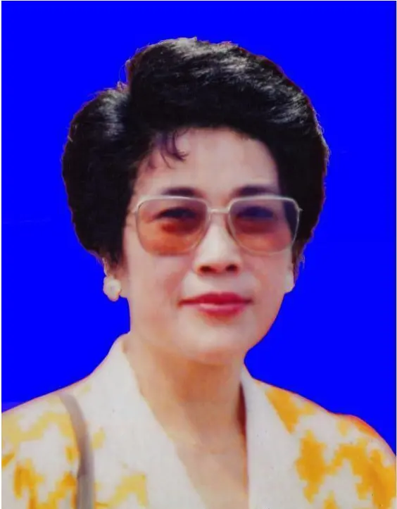 邱楚霞简介