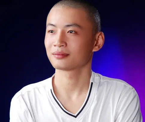 卢正杰简介