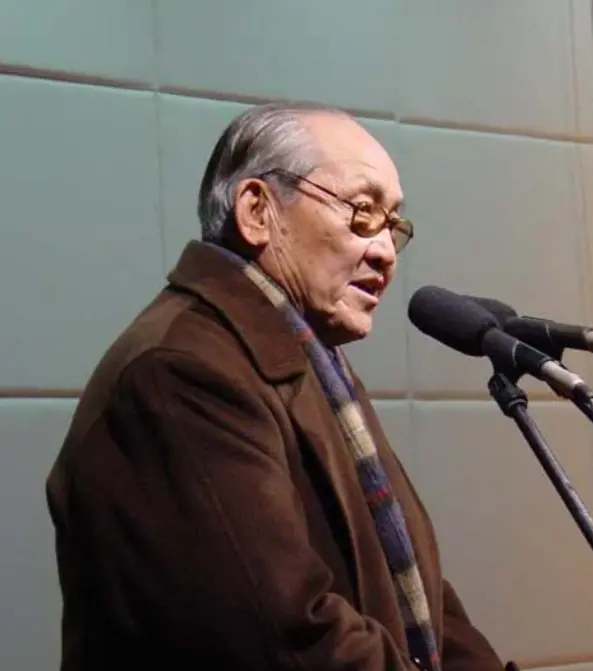 吴君玉简介