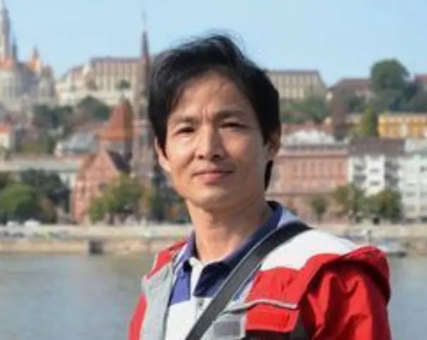 陈德华简介