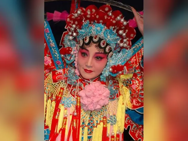 梁美玲简介