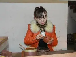 肖霞简介