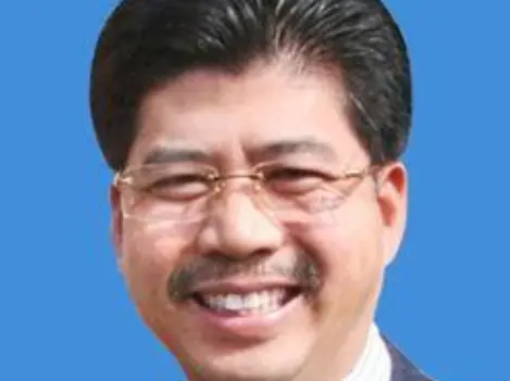 黄贤明简介