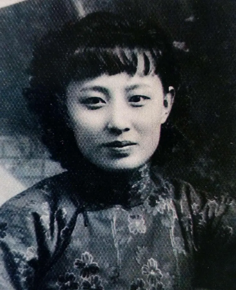 贾桂林简介