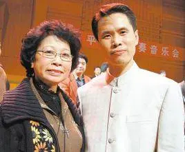 吴素华简介