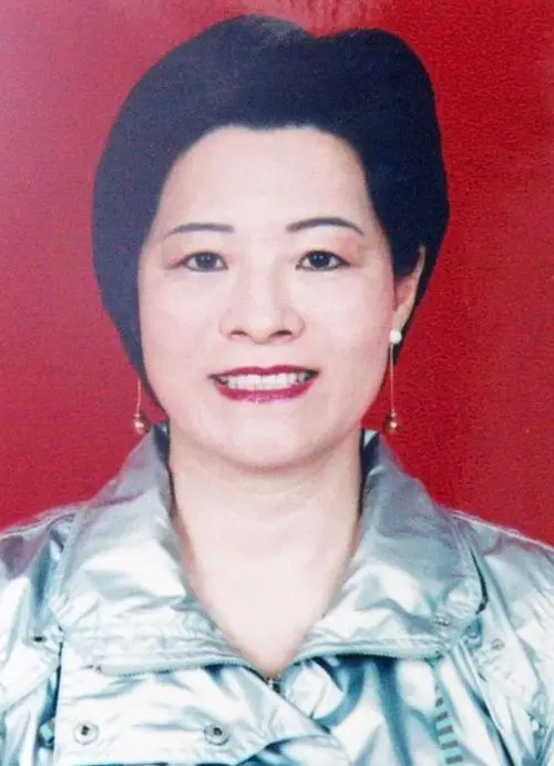 方艳华简介