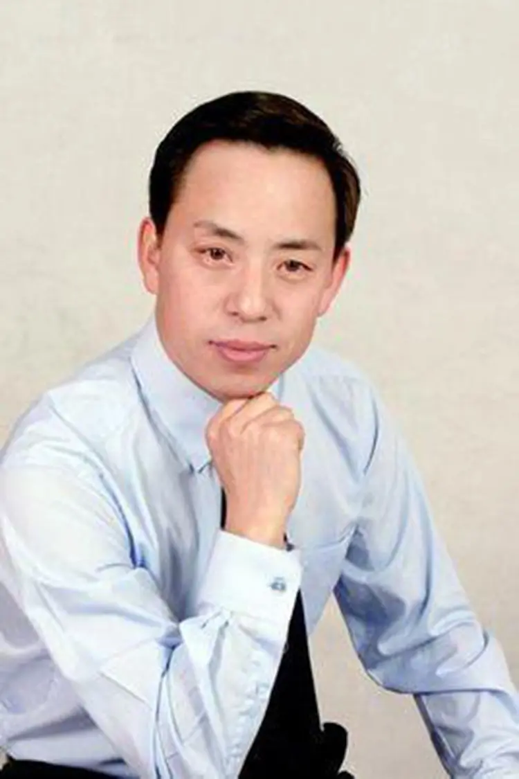 李明星简介