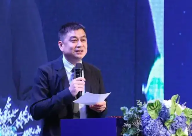 陈玉龙简介