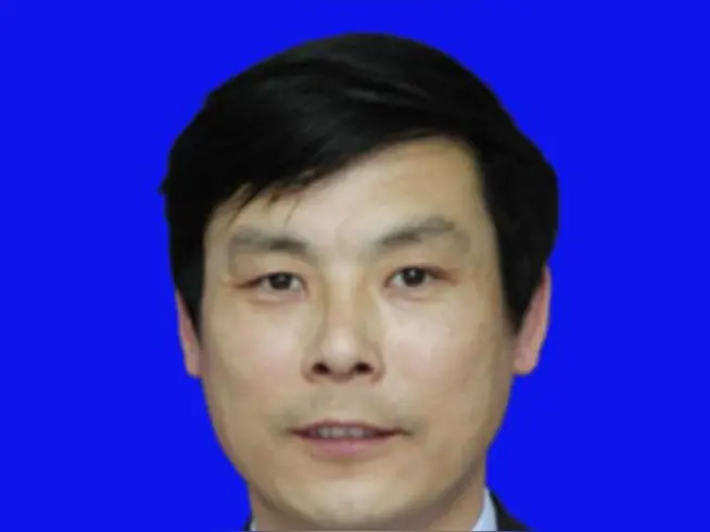 何朝宏简介