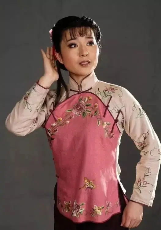 洪豆豆简介