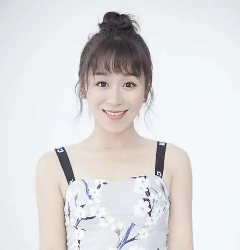 王美英简介