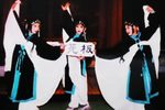 三女抢板