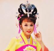 吴琼